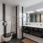 Apartment Spacious With Sea View In