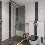 Spacious With Sea View In Apartment Antibes